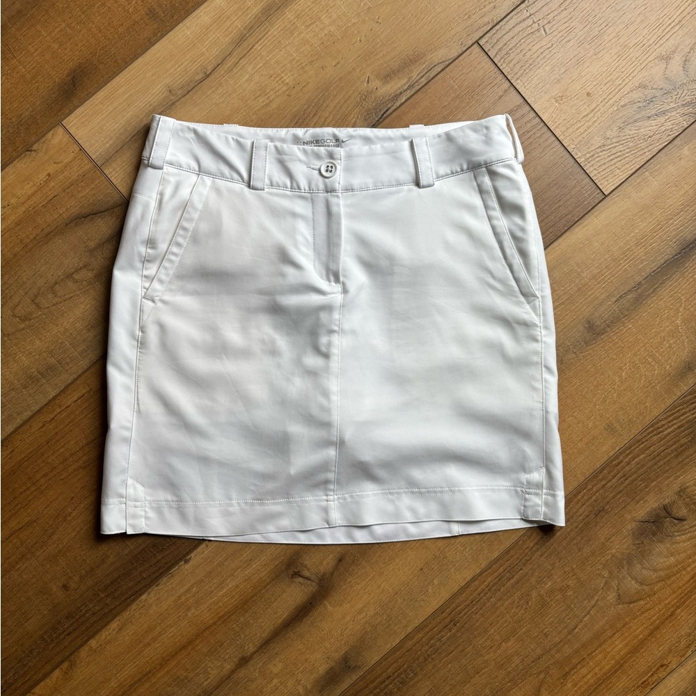 Women’s Nike Dri-Fit Golf Skort, White, Size 6